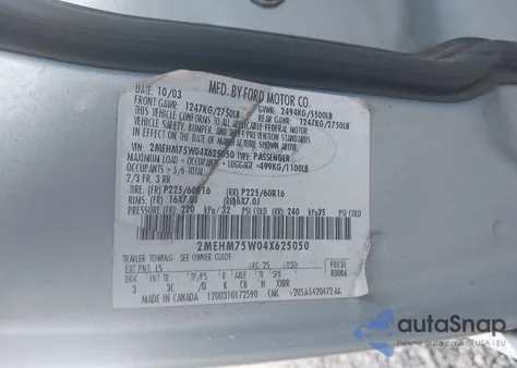 2004 Mercury Grand Marquis Ls from USA, damaged, VIN 2MEHM75W04X625050